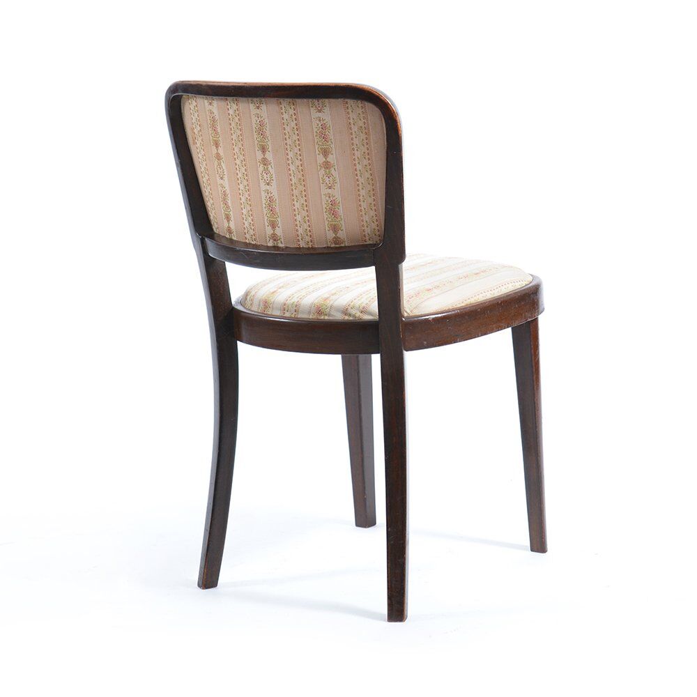 Original dining chair by Thonet in original vintage fabric, 1940