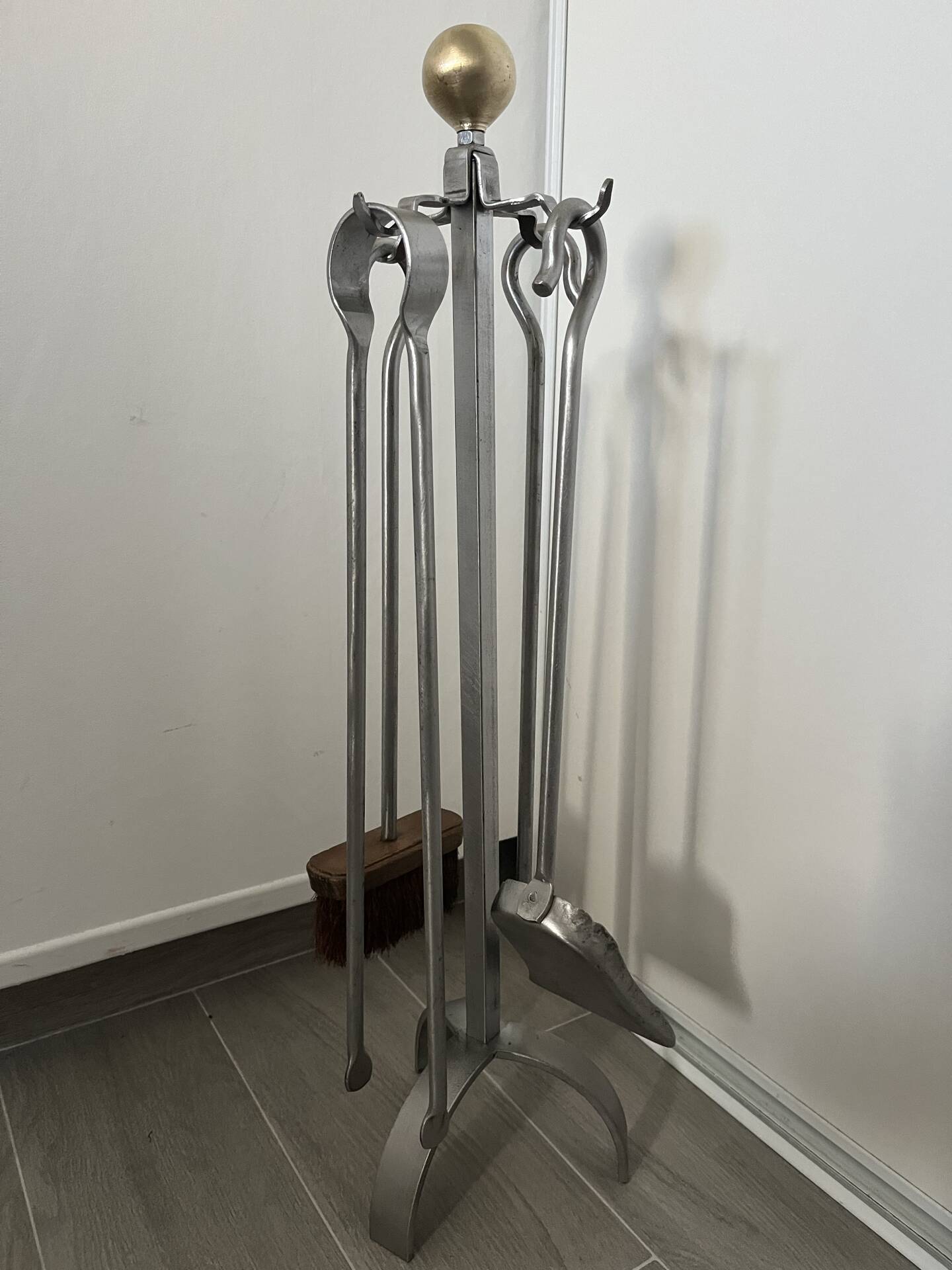 Serviteur de cheminée - contemporain