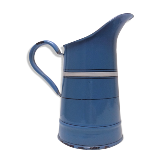 Broc, blue enamelled pourer, white led
