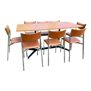 ensemble chaises et table - 1960
