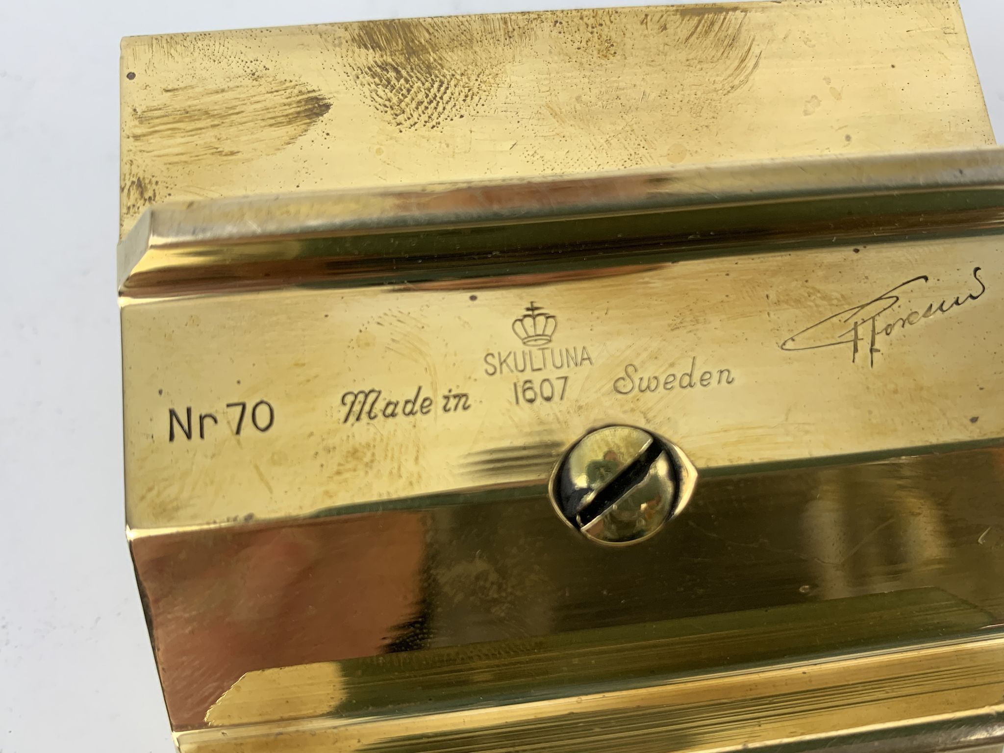 Scandinavian candle holder Model No. 70 in brass, Pierre Forsell for Skultuna, 1960