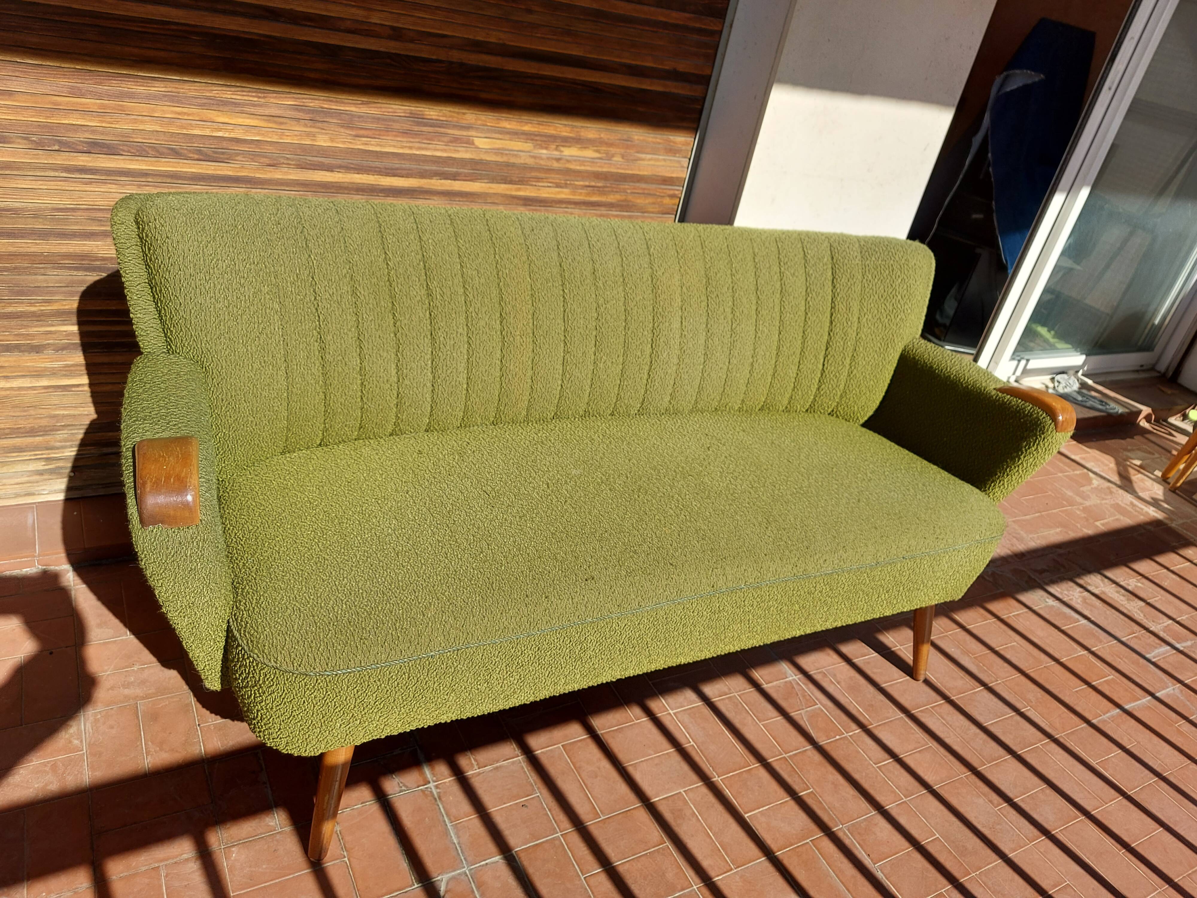 Cocktail sofa design 50's