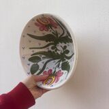 Ceramic salad bowl or decorative plate flower decoration