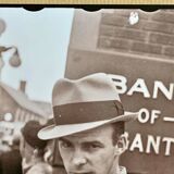 Walker Evans (1938) – Main Street, Morgantown (West Virginia)