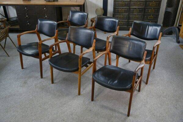 Ensemble de 6 fauteuils scandinaves en cuir et palissandre par Gondo Gravesen pour l’Atelier Bondo Gravesen Snedkerier 1960’s