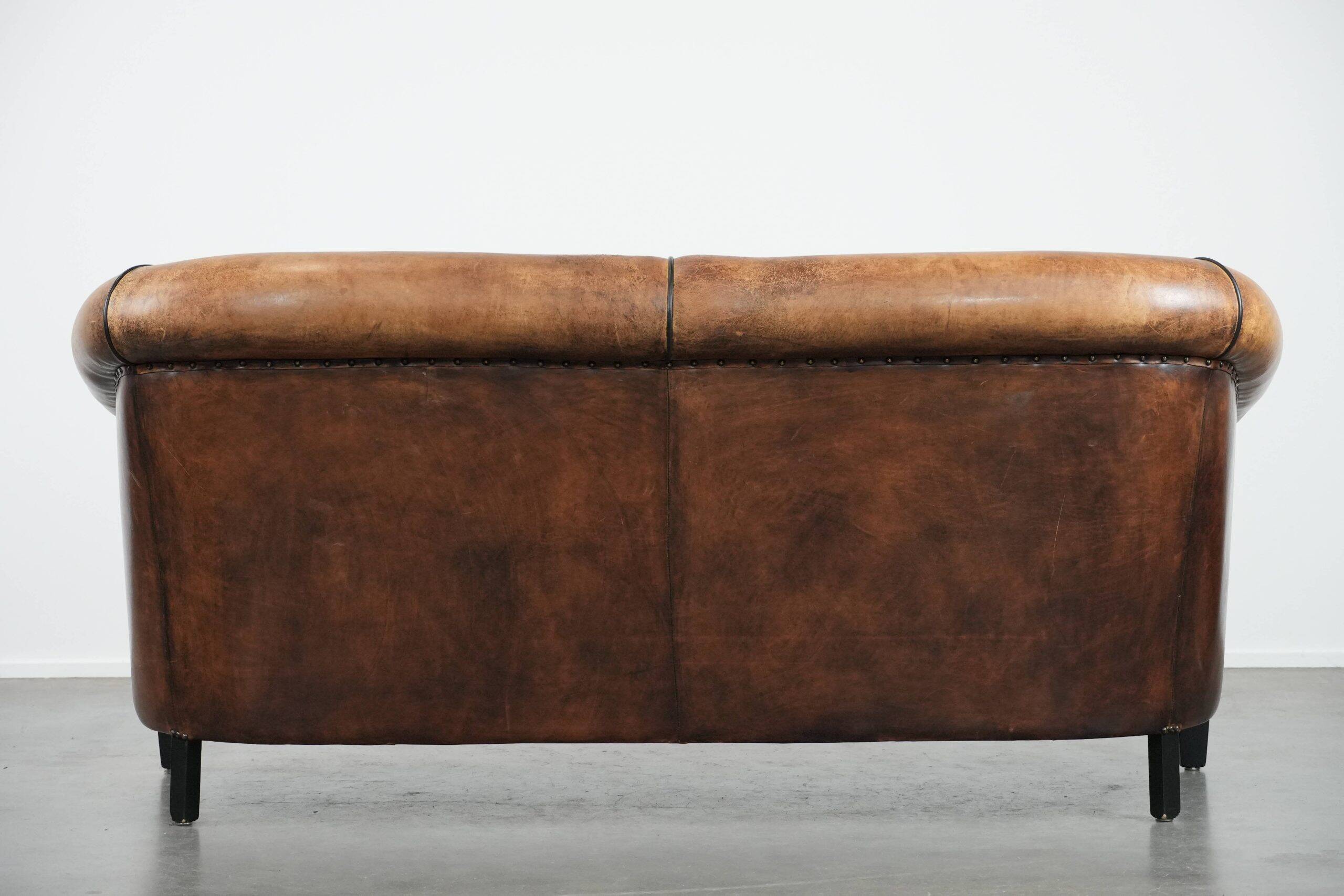 Comfortable vintage sheepskin 2.5-seater club sofa