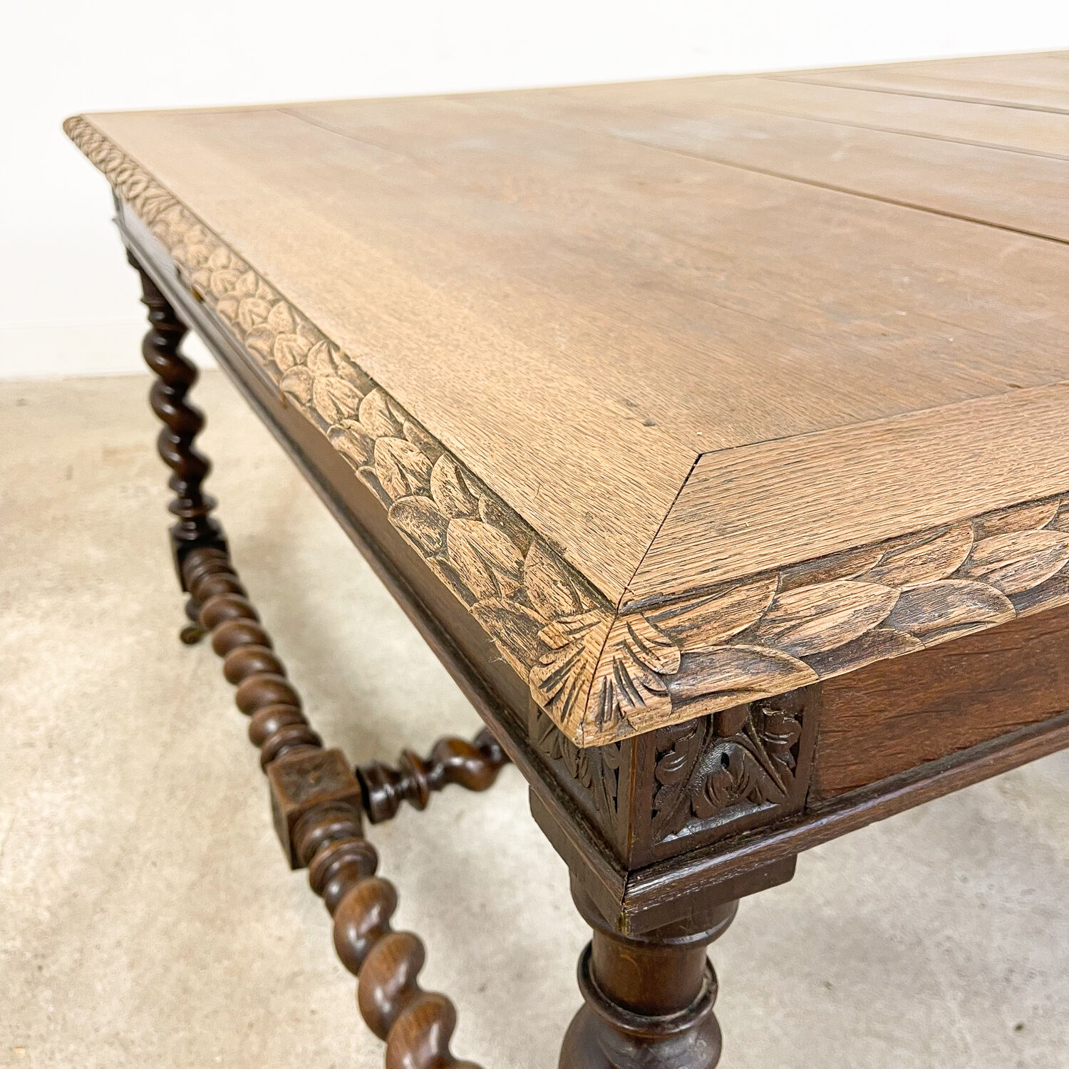 French antique extendable table 350cm Louis XIII barley twist