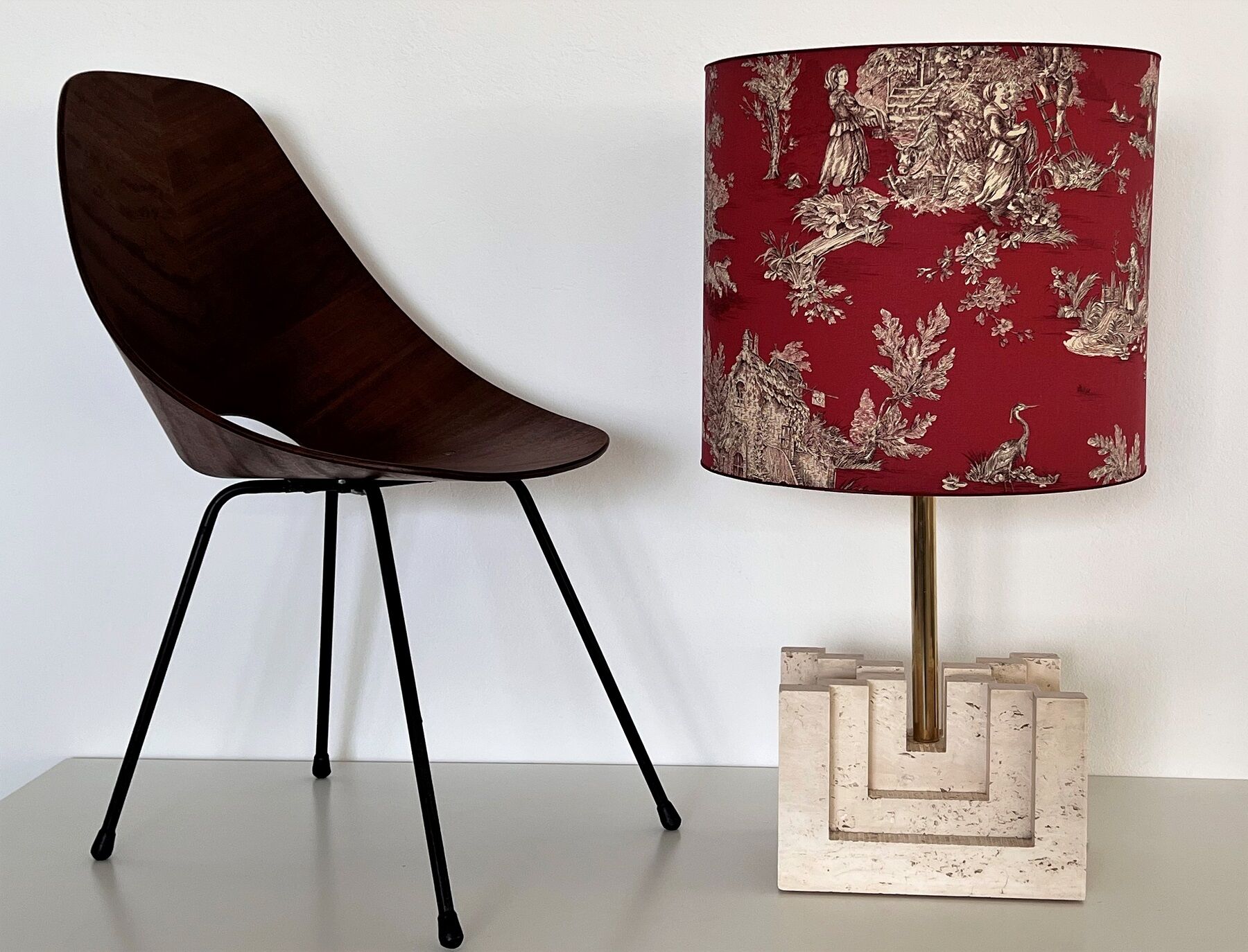 Italian mid-century travertine marble table lamp, 1970s