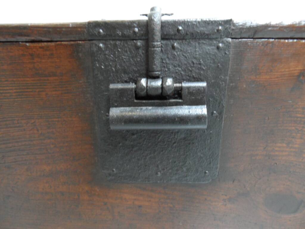 Coffre de voyage ancien