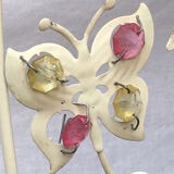 Shelf for little girl's room