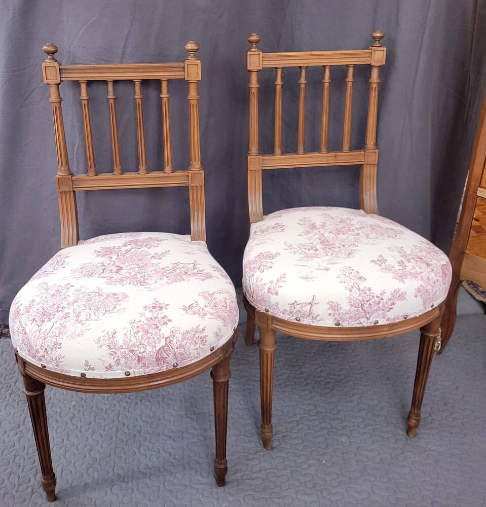 Pair of Louis XVI bedroom chairs
