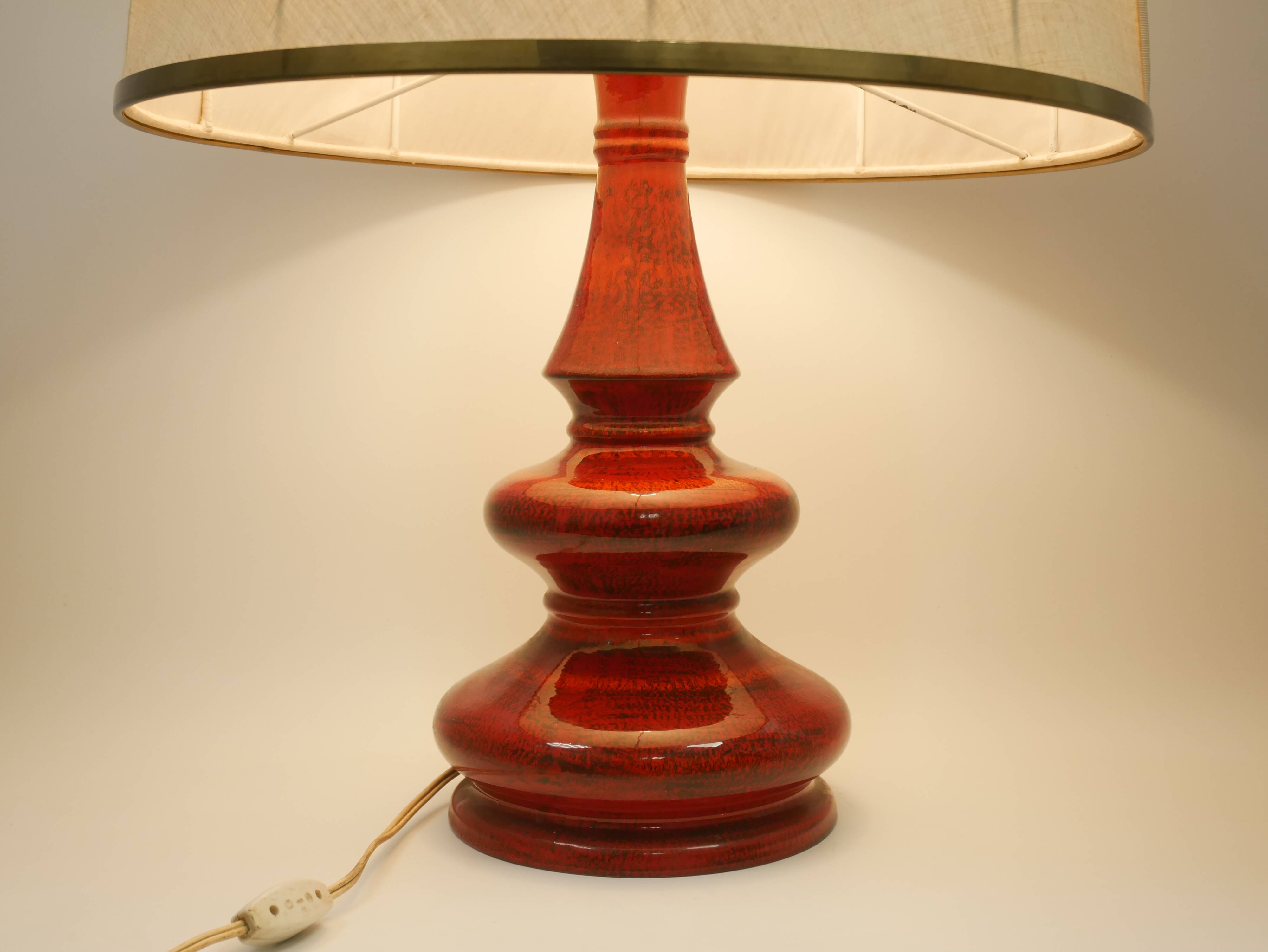 Large vintage red ceramic lamp