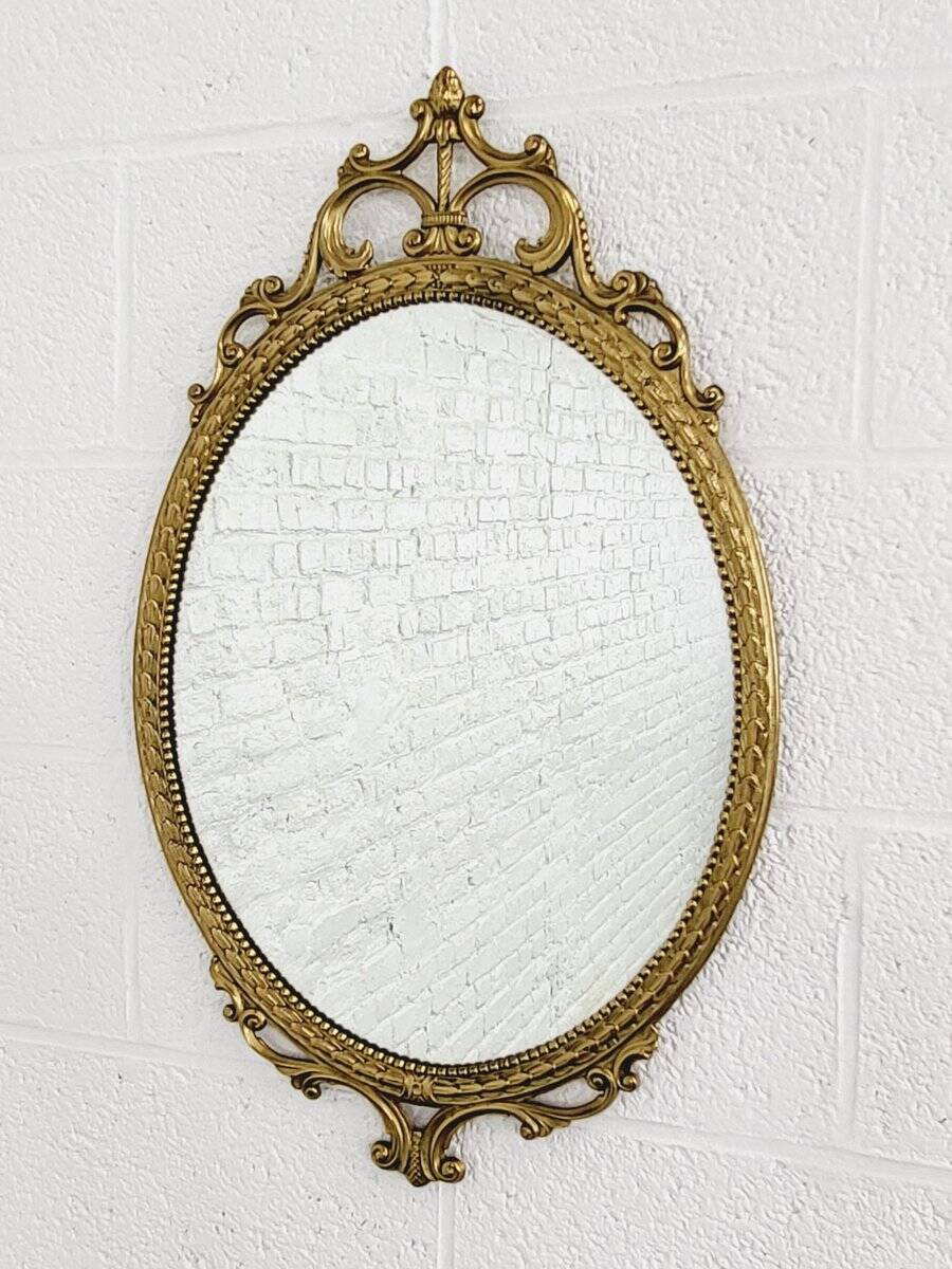 Miroir Médaillon Ovale en Laiton, Italie, 1950s