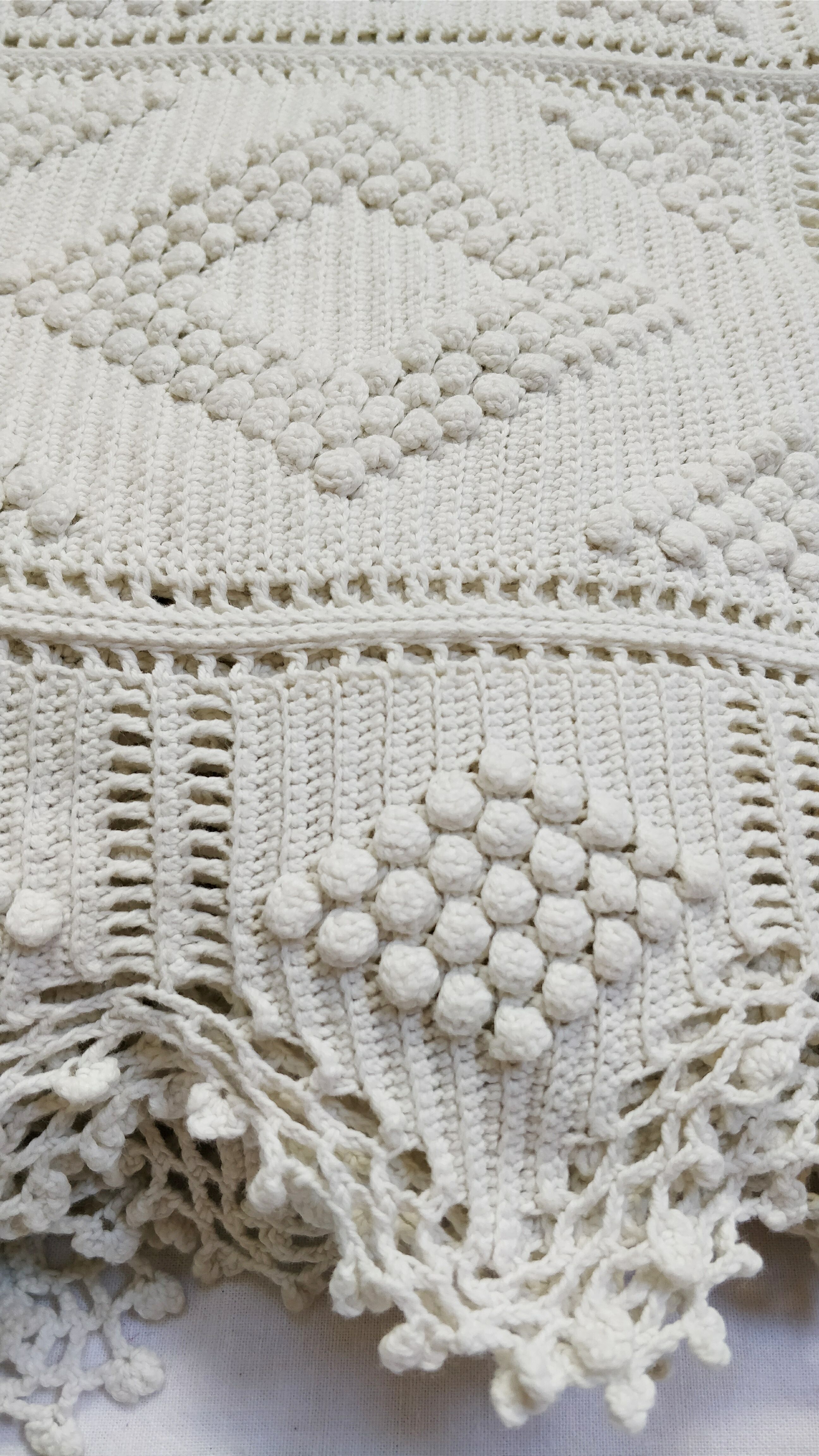 White crochet bed cover