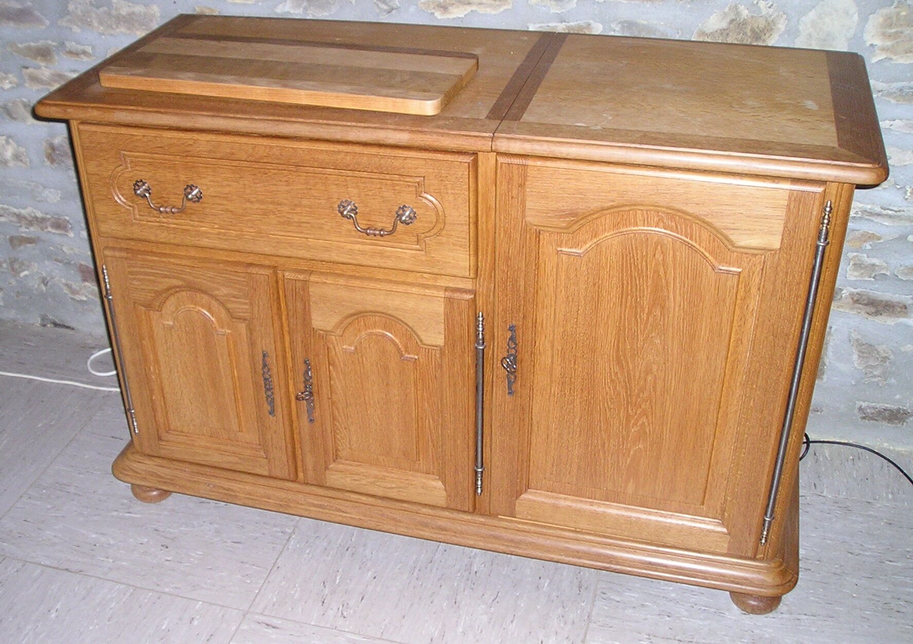 Hifi TV unit in solid blond oak