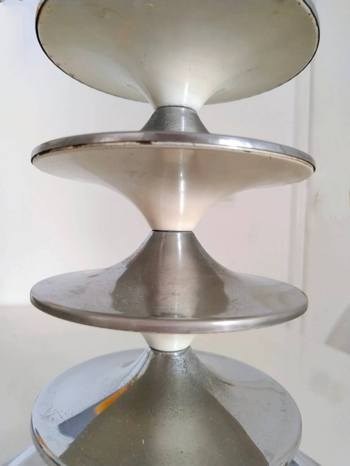 Lampe space age chromée