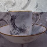 Cup and under cup decoration in grisaille Porcelain of Paris XIXth signed decoration mill
