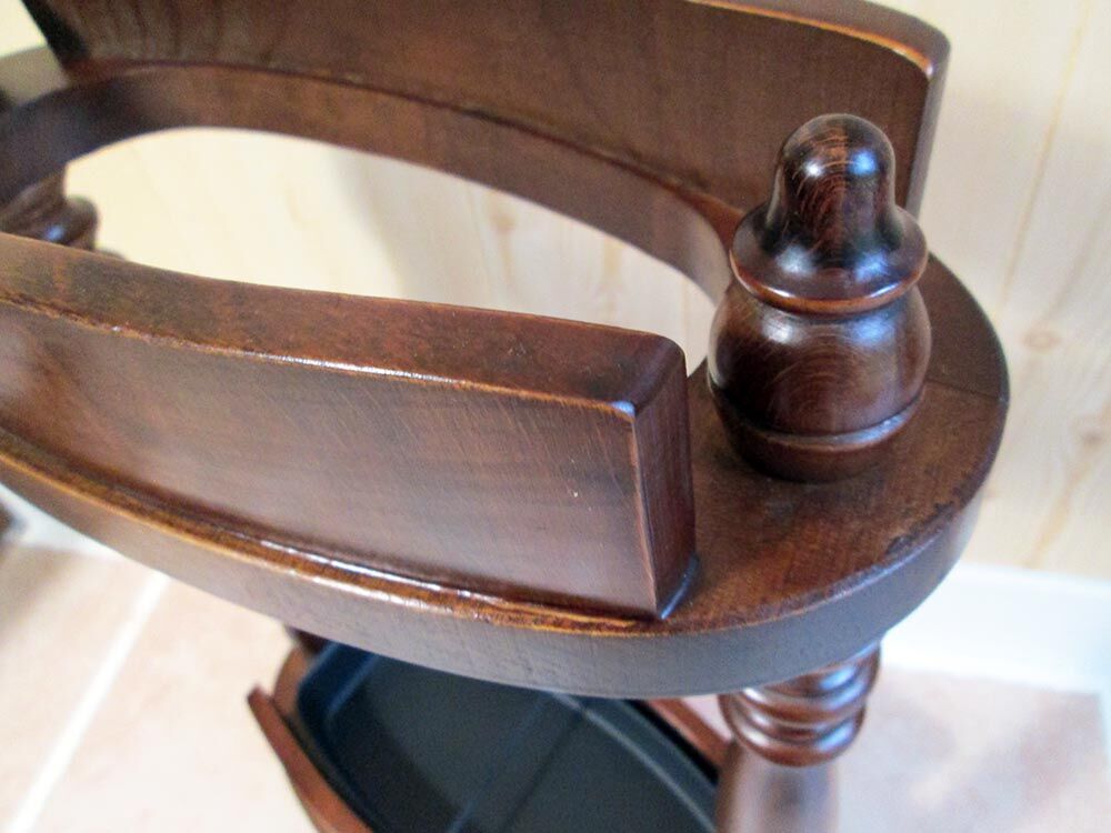 Wooden umbrella holder