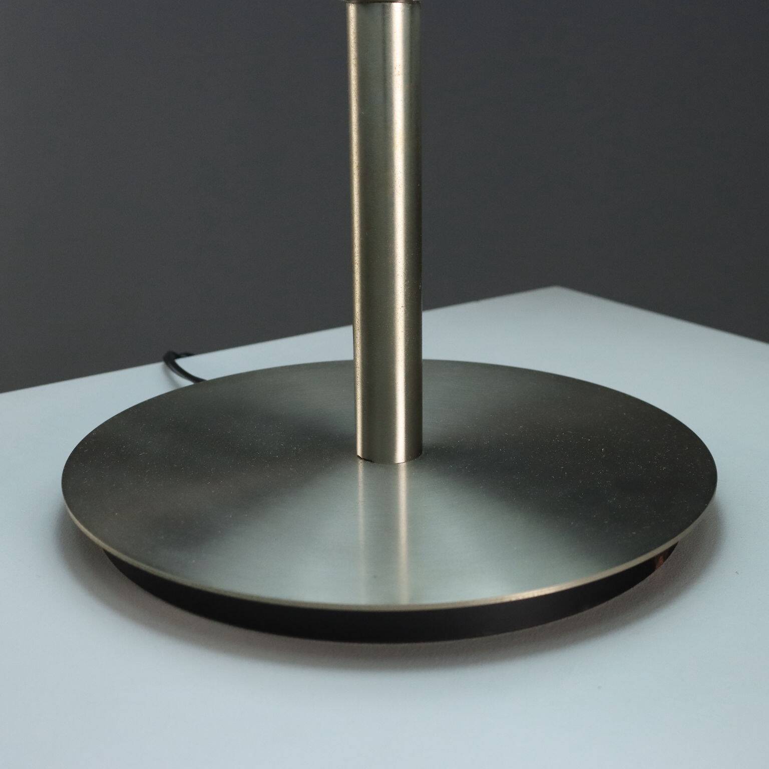 'Erse' lamp by Vico Magistretti for Artemide - 1970s