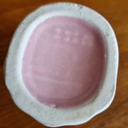 Petit vase rose forme drapée vintage