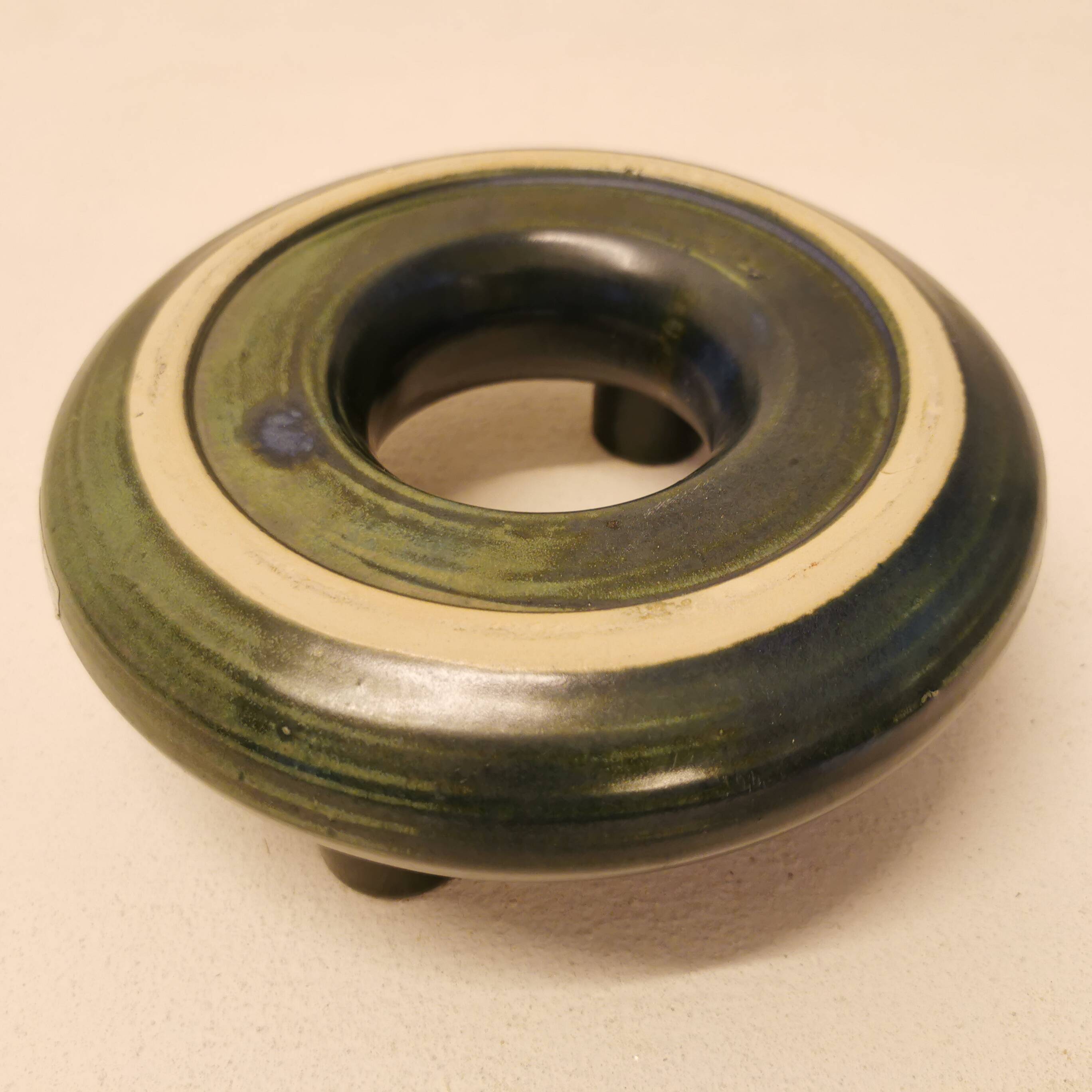 Ceramic candle holder