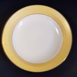 Plat creux en porcelaine de Limoges