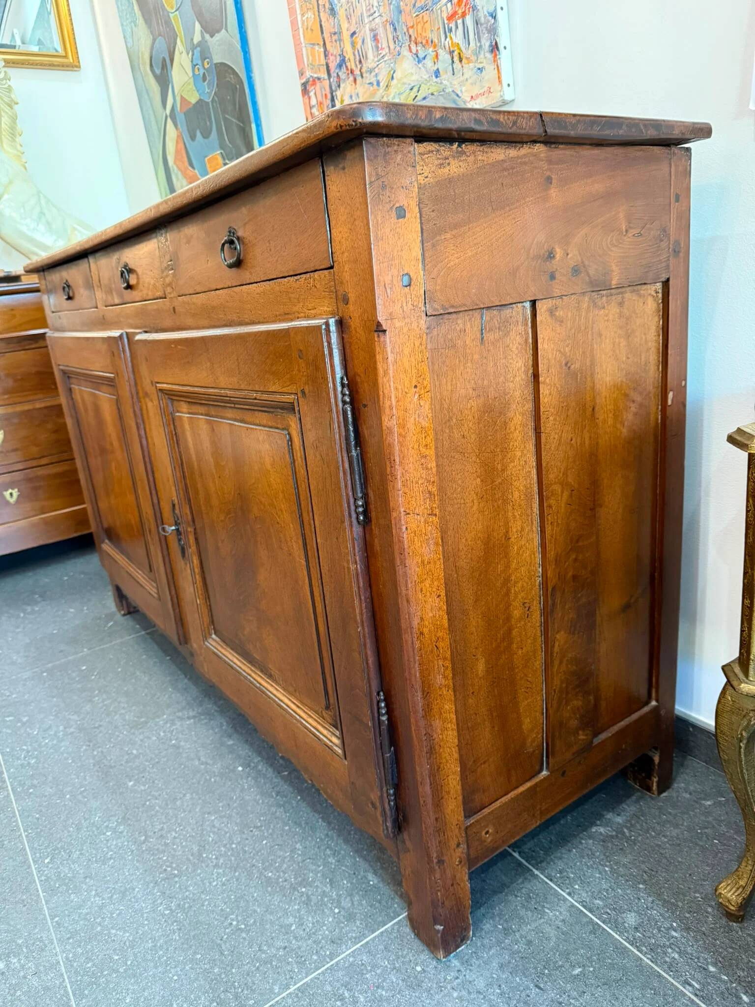 19th-century walnut buffet – 3 drawers
