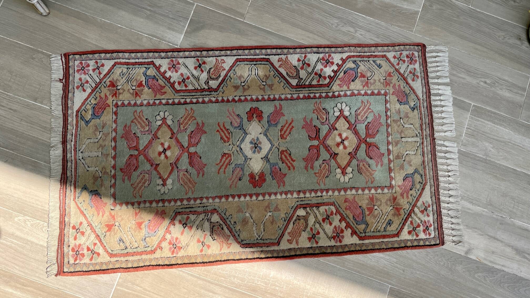 Vintage rug inspired by Art Deco.