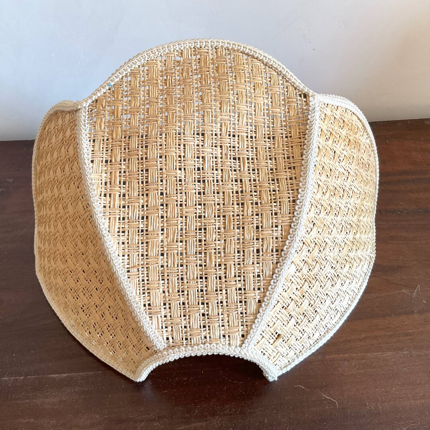 Vintage fiber wall light