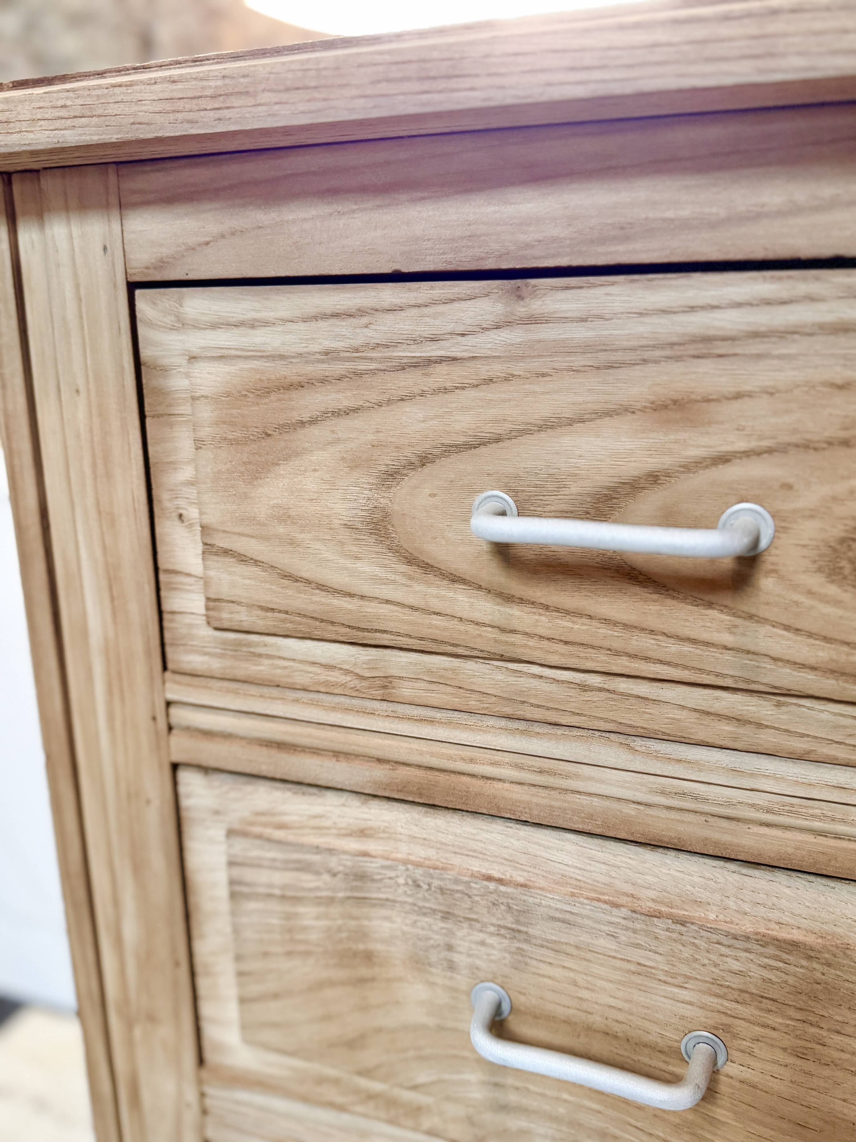 commode in sandblasted oak raw wood