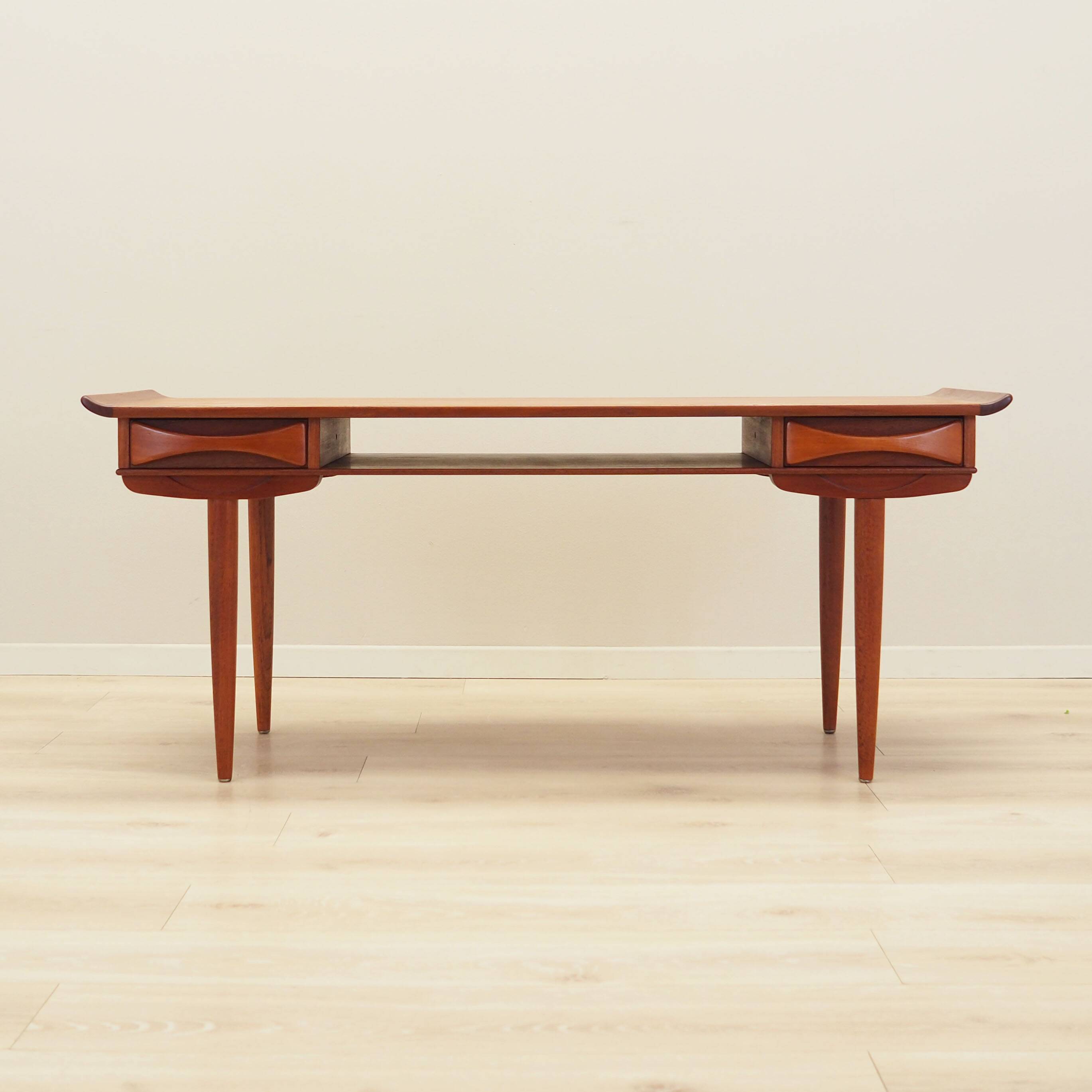 Teak coffee table, Danish design, 1970s, production: Denmark