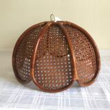 Suspension fleur rotin