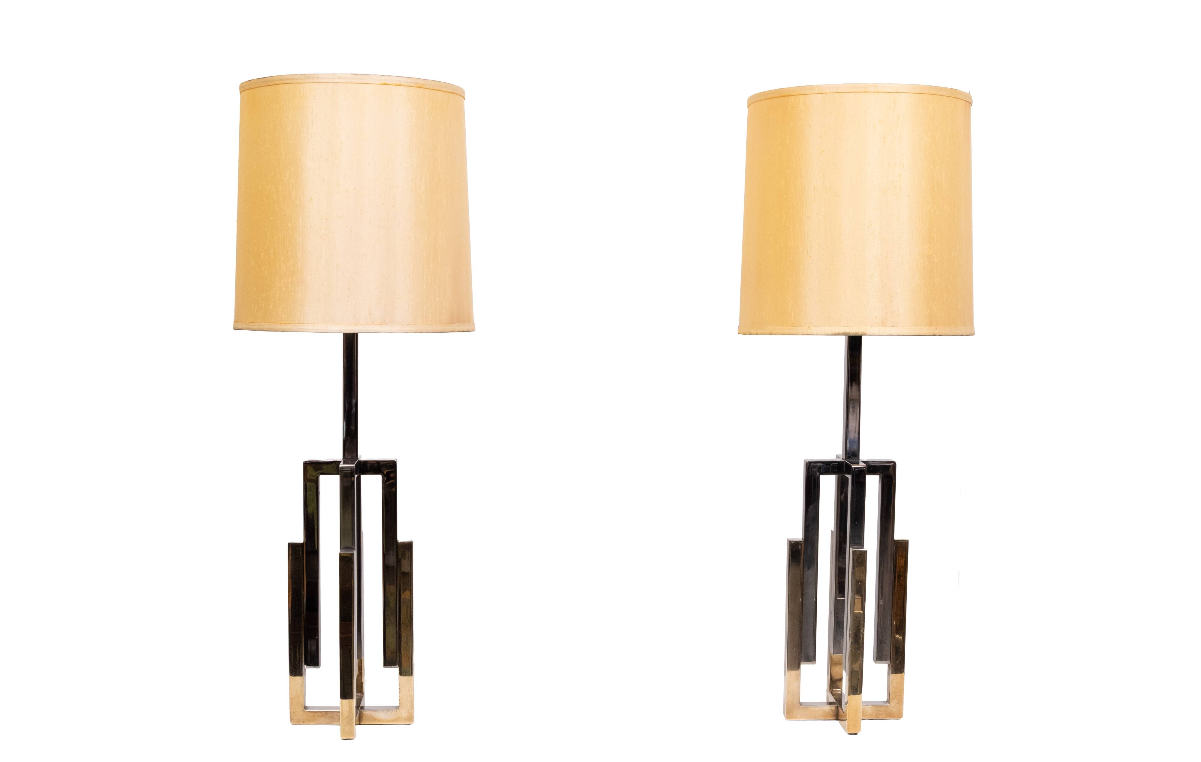 Lampes de table Hollywood Regency des années 1970, en laiton et chrome