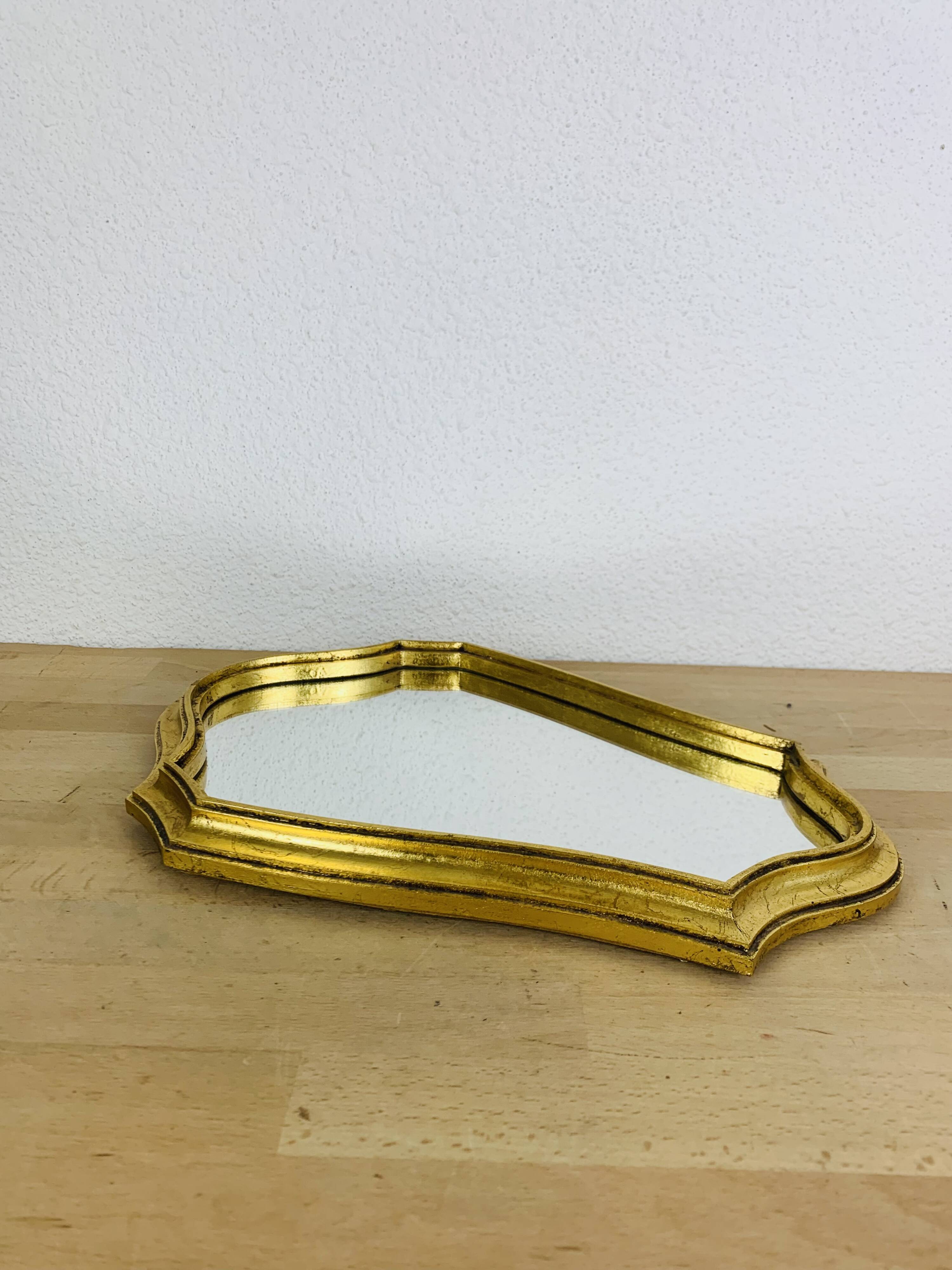 Classic style gilded wood mirror