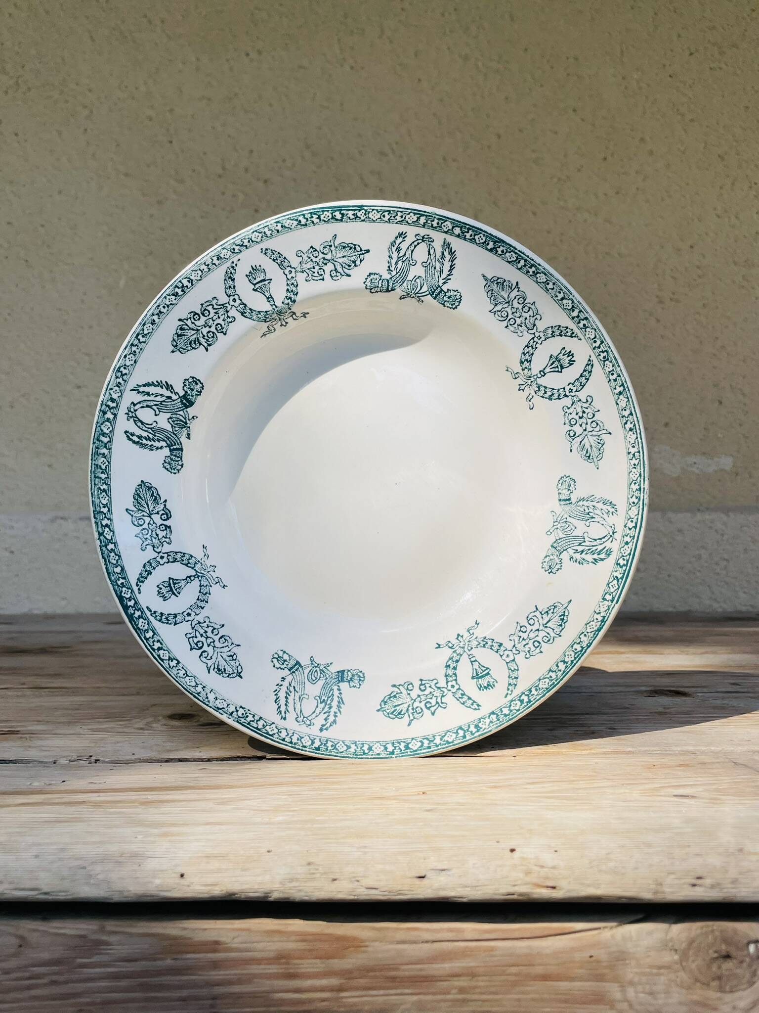 Flat ironstone plate from Givors
