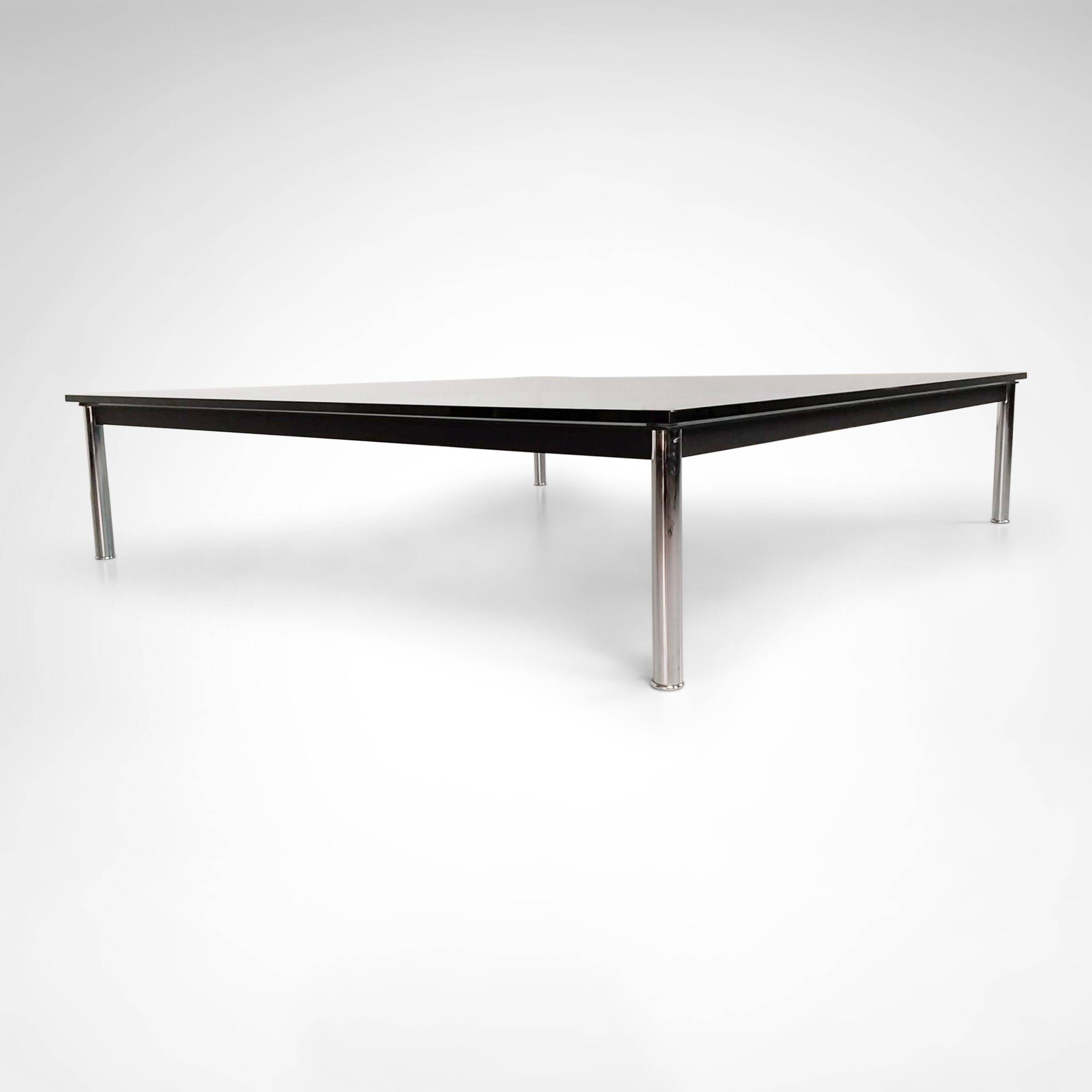 LC10 coffee table by Le Corbusier et al for Cassina 1990s