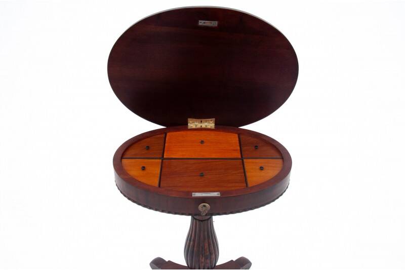 Antique thread table, Northern Europe, around 1860. After renovation.