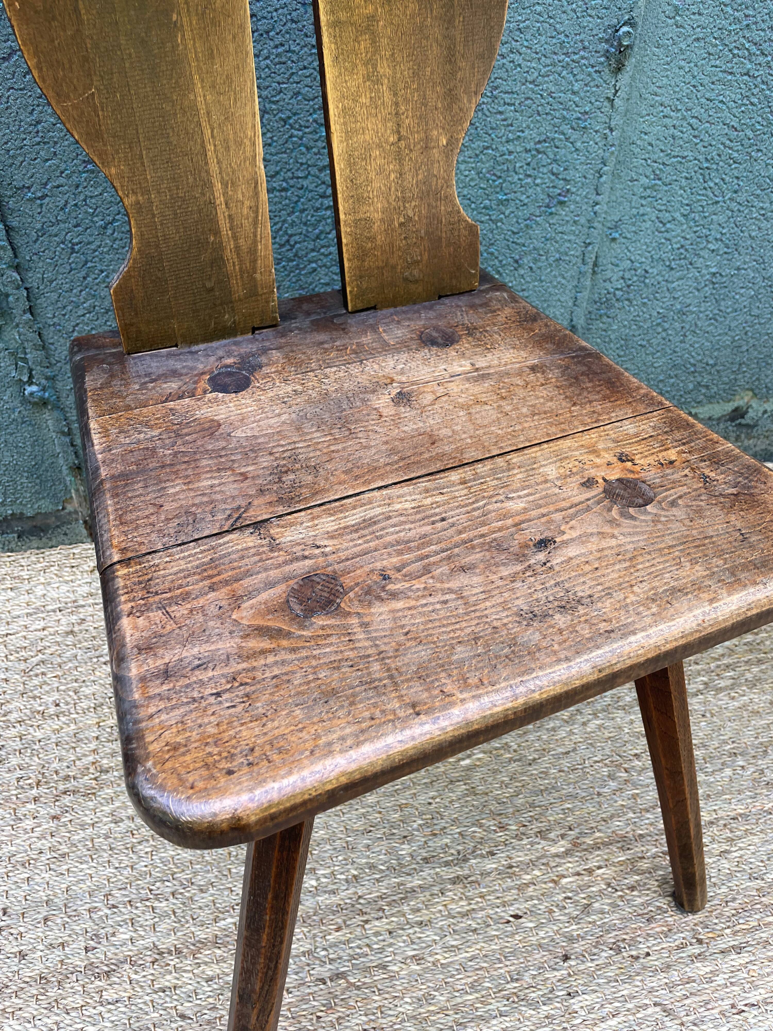 Pair of chairs made of vintage wood