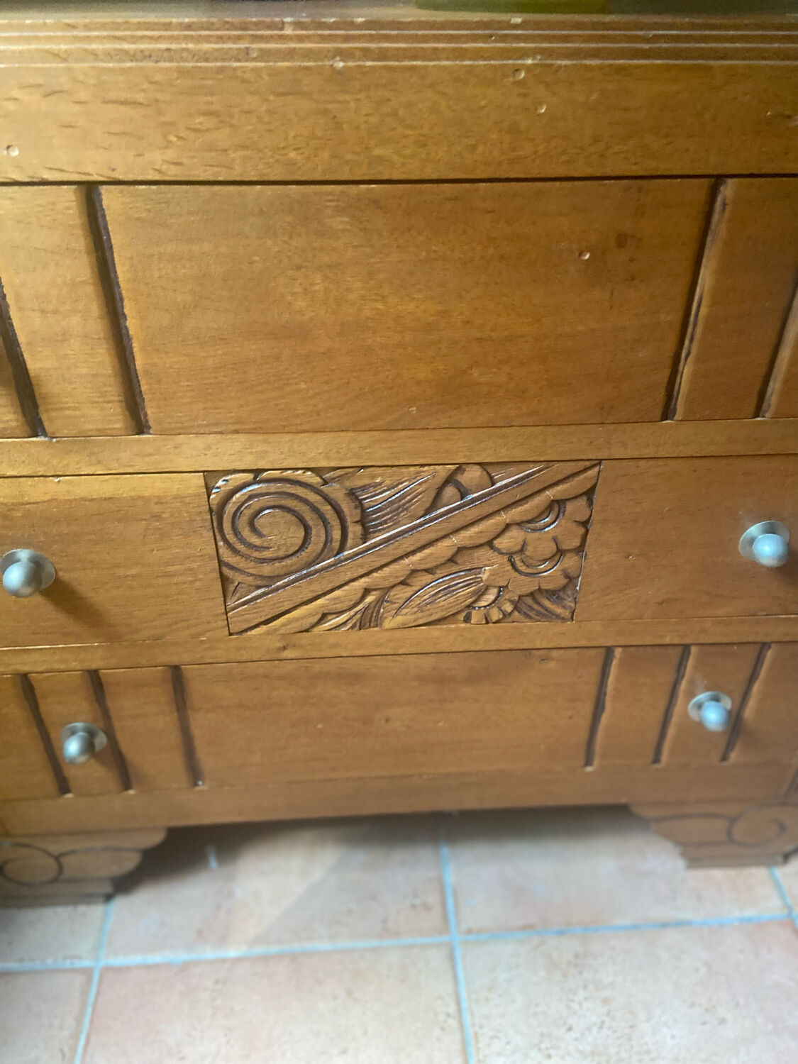 Commode art déco en chêne massif
