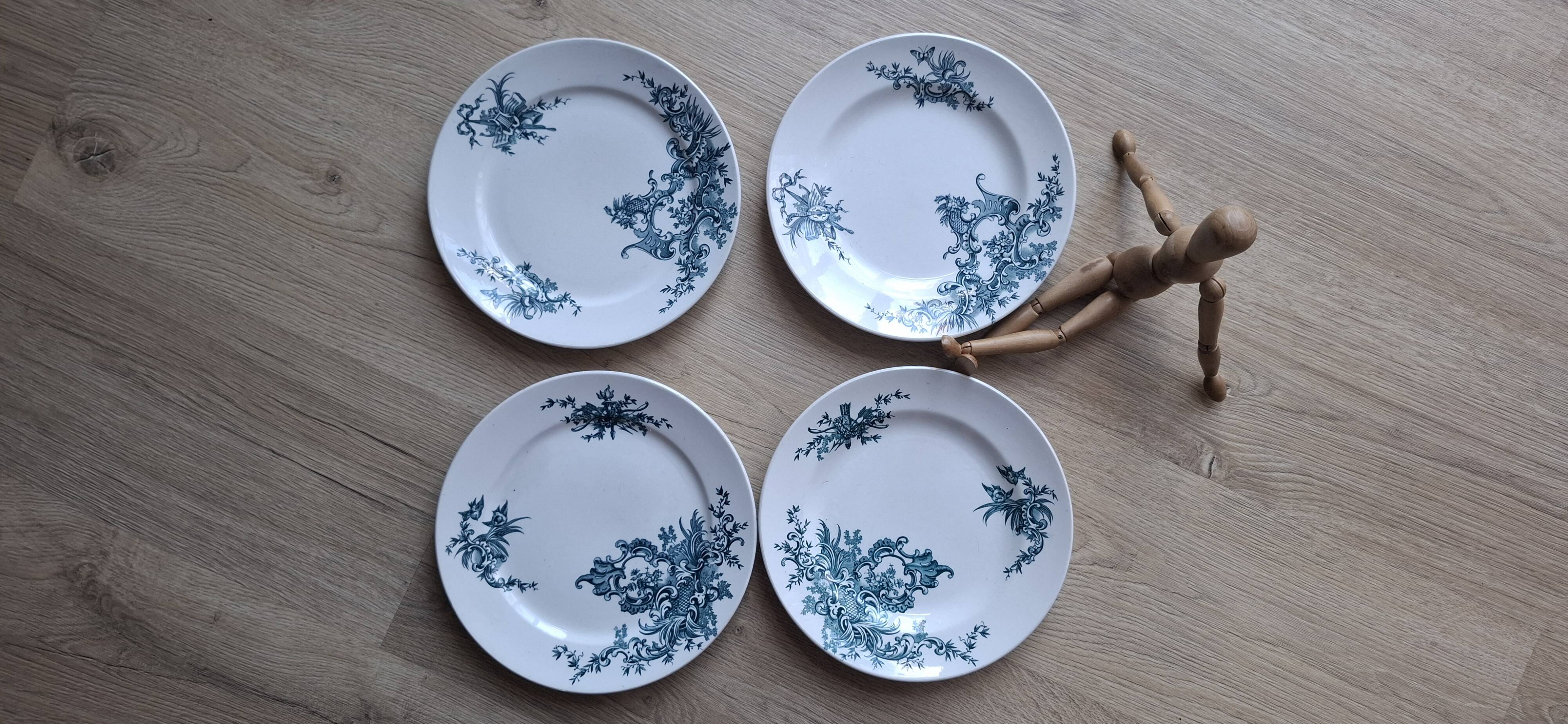 Set of 4 Regent BFK 1920 dinner plates