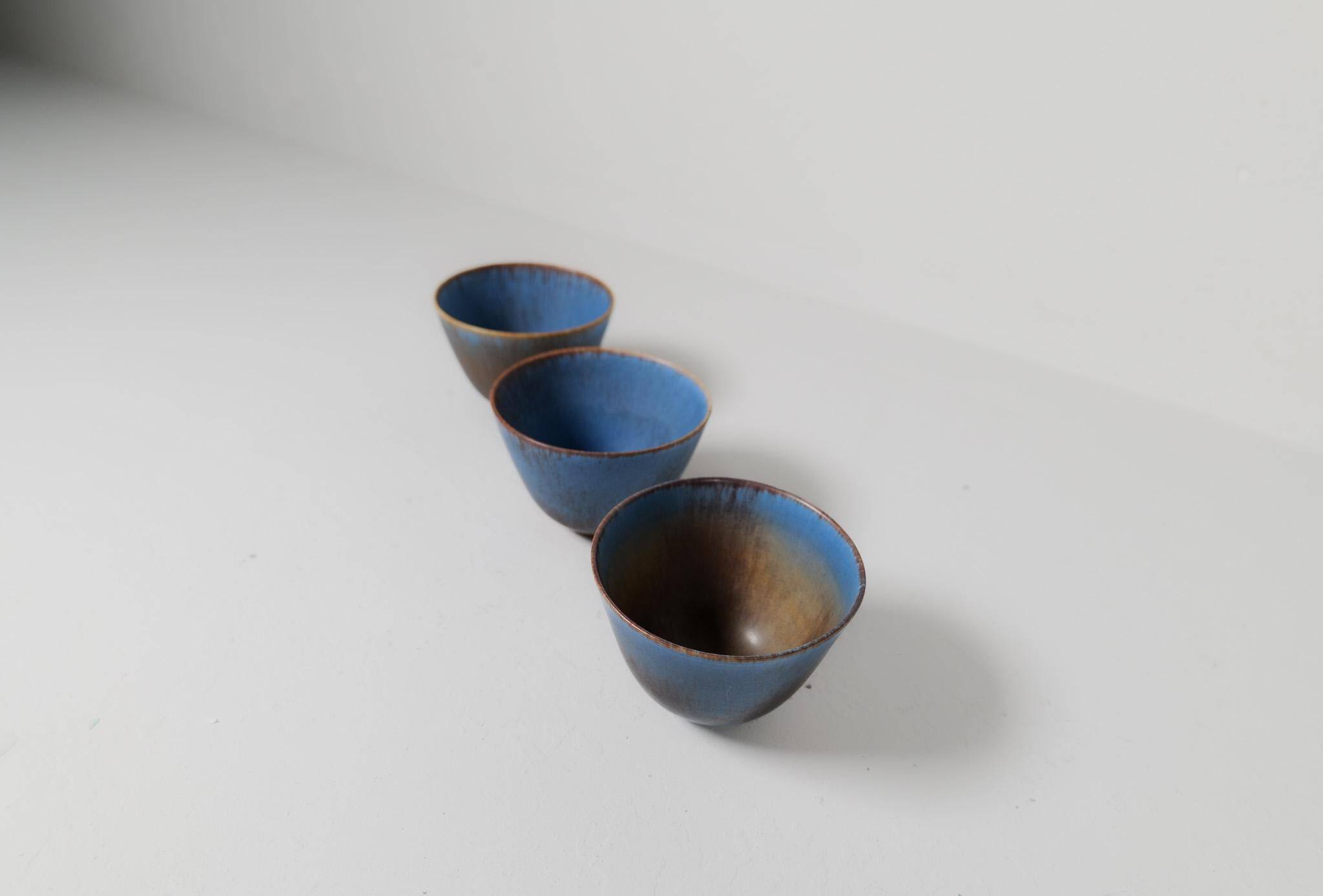 Mid-Century Modern Set of 3 Bowls Rörstrand Gunnar Nylund, Sweden, 1950s