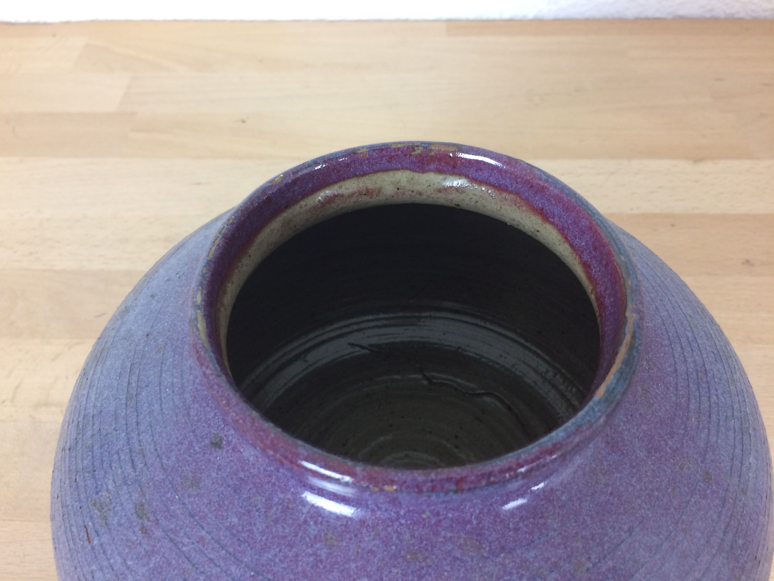 Vase purple ceramic ball