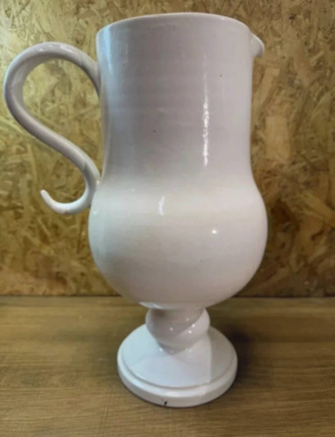 Grand pichet / vase en céramique blanche – Jean Roger Paris – années 1