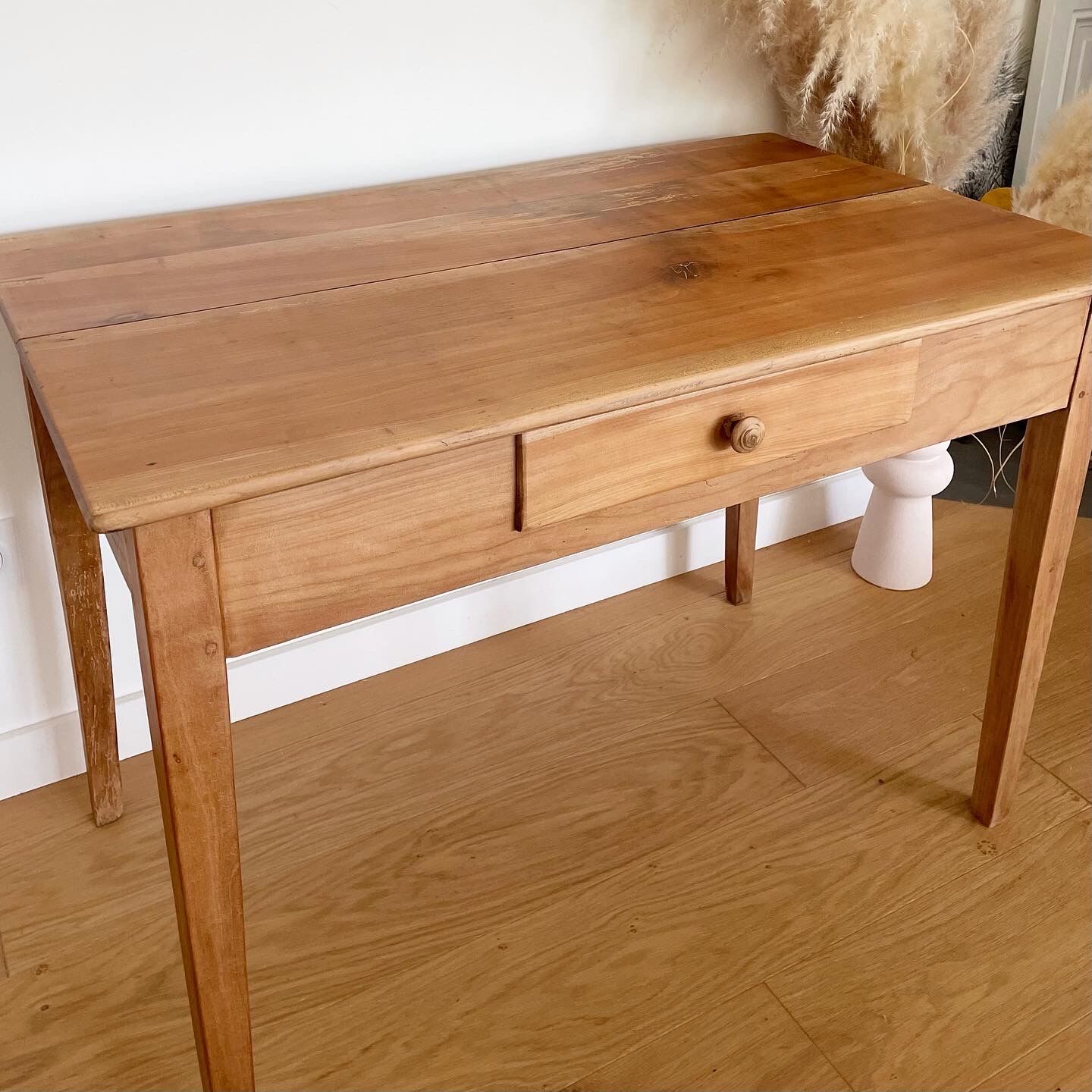 Farm table type desk
