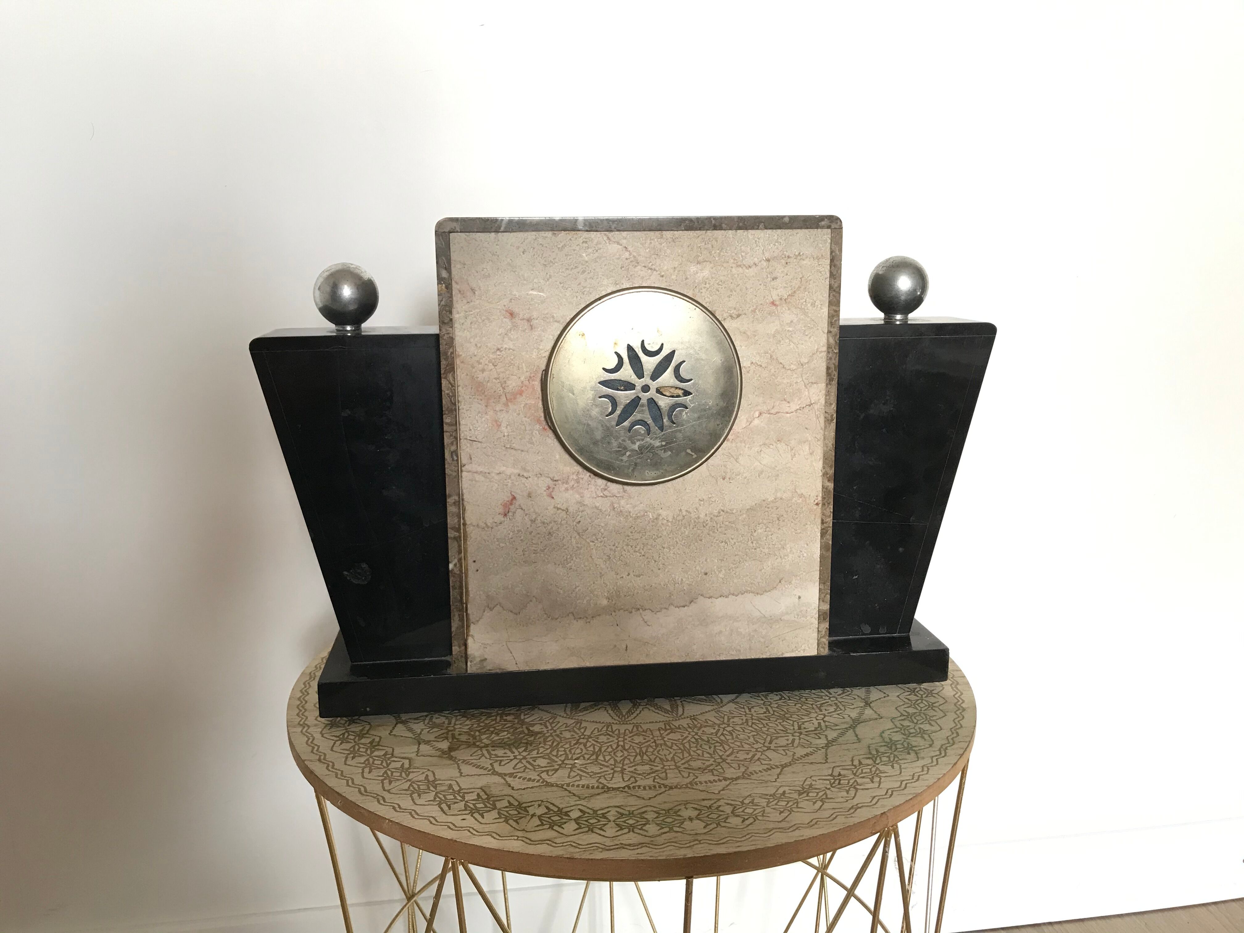 Marble art deco laying clock