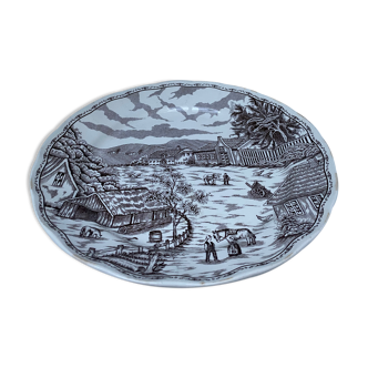 Italian earthenware plate