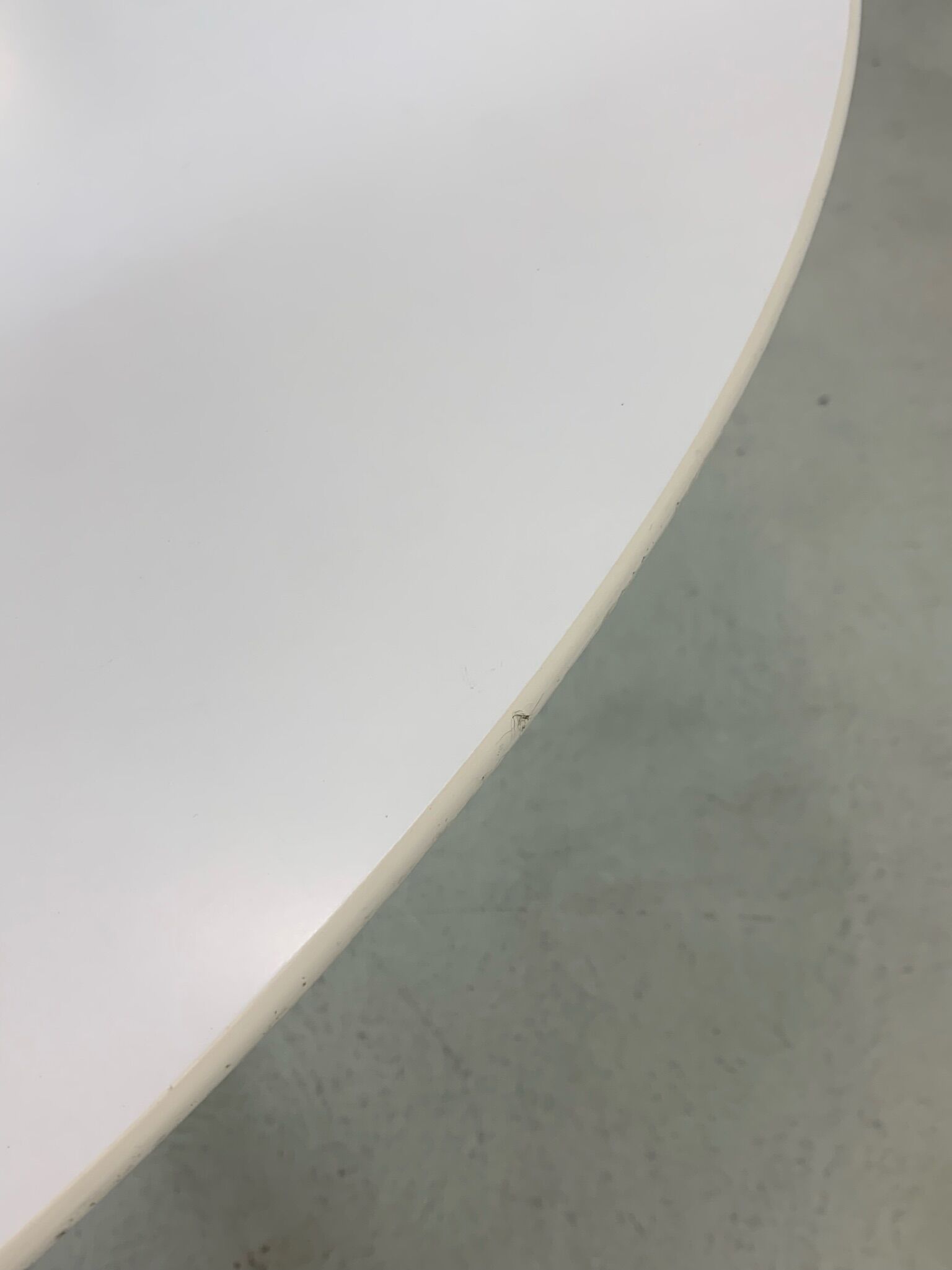 Eero Saarinen Tulip Dining Set with Swifel Chairs for Knoll International 1960s