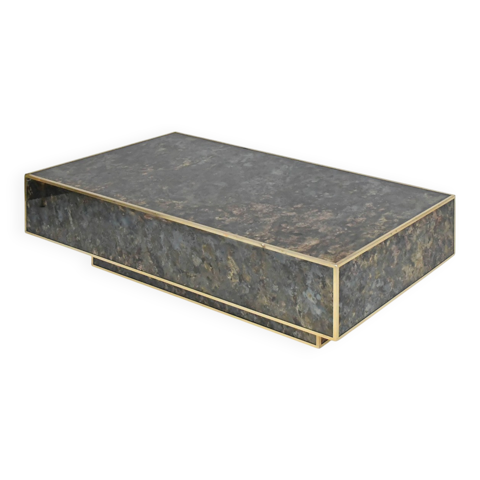 Marble glass coffee table with "solar eruption" decor.