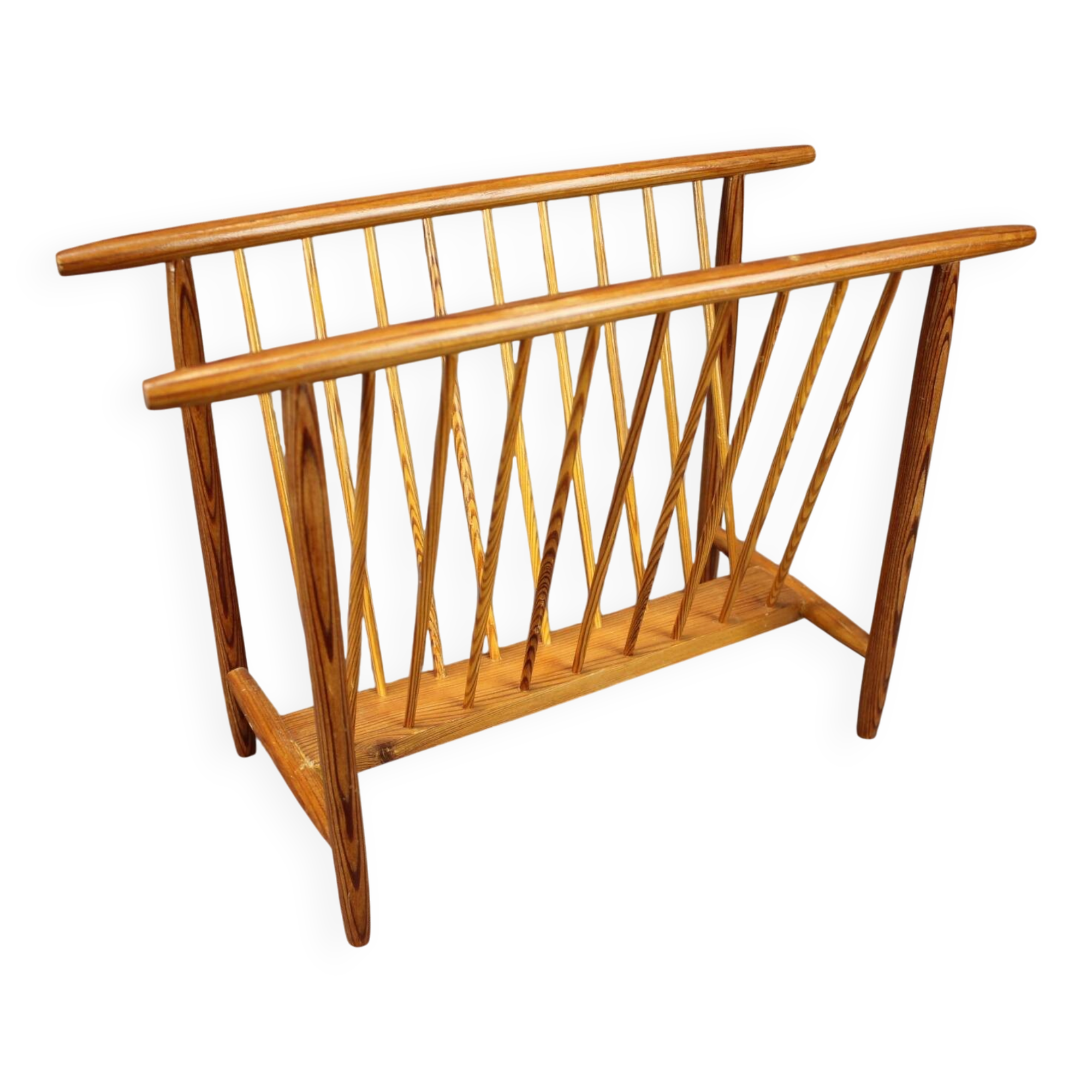 Porte-revues en bois du milieu du siècle