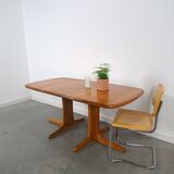 Teakhouten uitschuifbare eettafel
